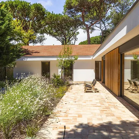 Havenwood By Cadenzalux Villa