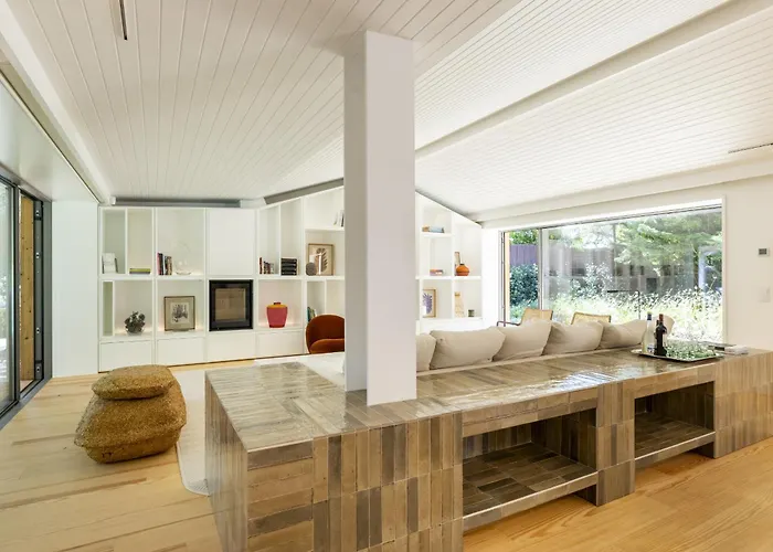 Havenwood By Cadenzalux Villa