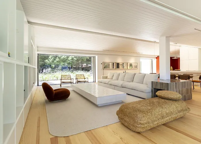 Havenwood By Cadenzalux Villa